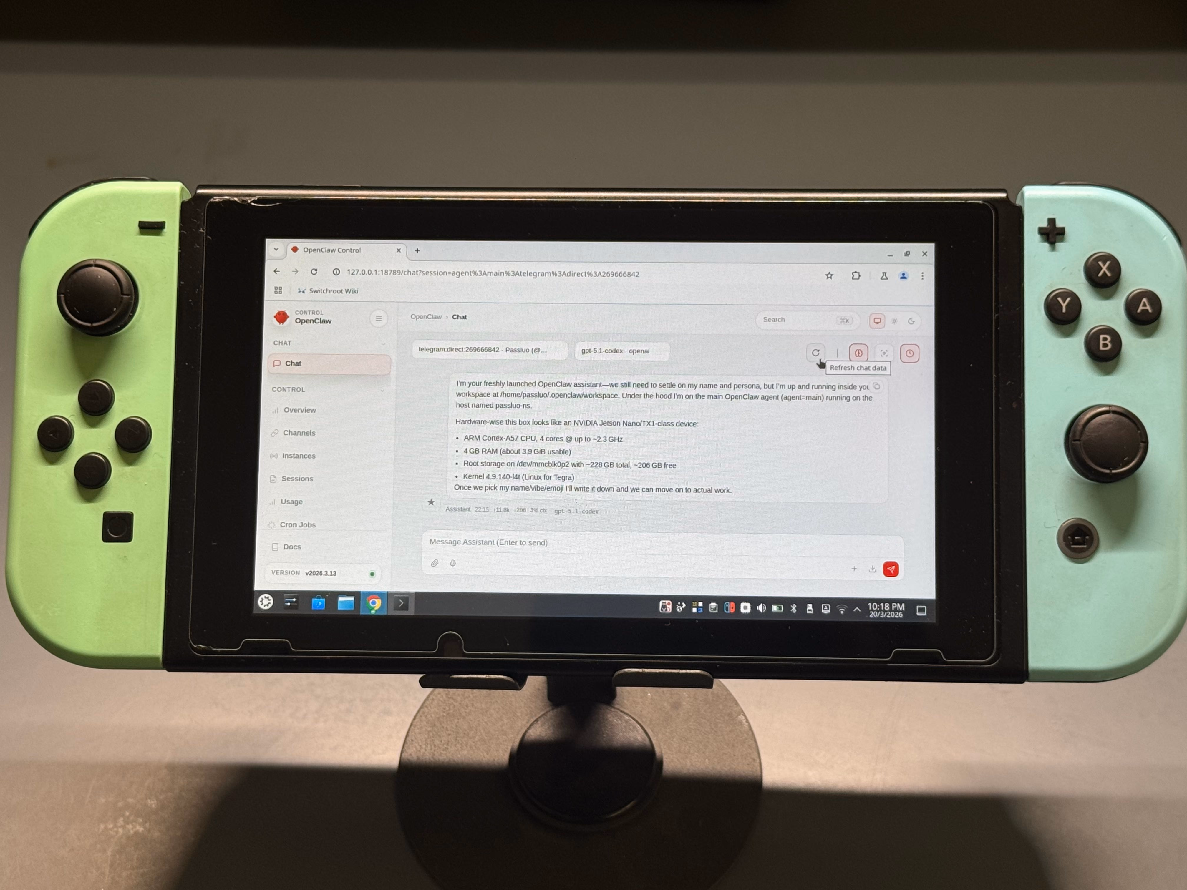 AI资讯：任天堂Switch屏幕显示正在运行Claw大模型项目界面