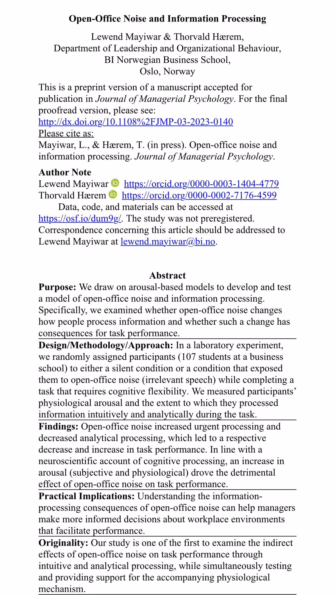 AI资讯:研究显示开放办公室噪音对软件Bug率影响的实验数据图表